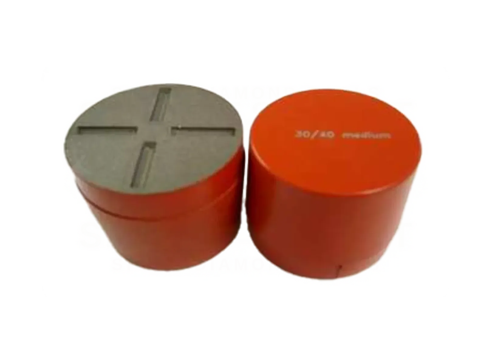 Plug - + Type